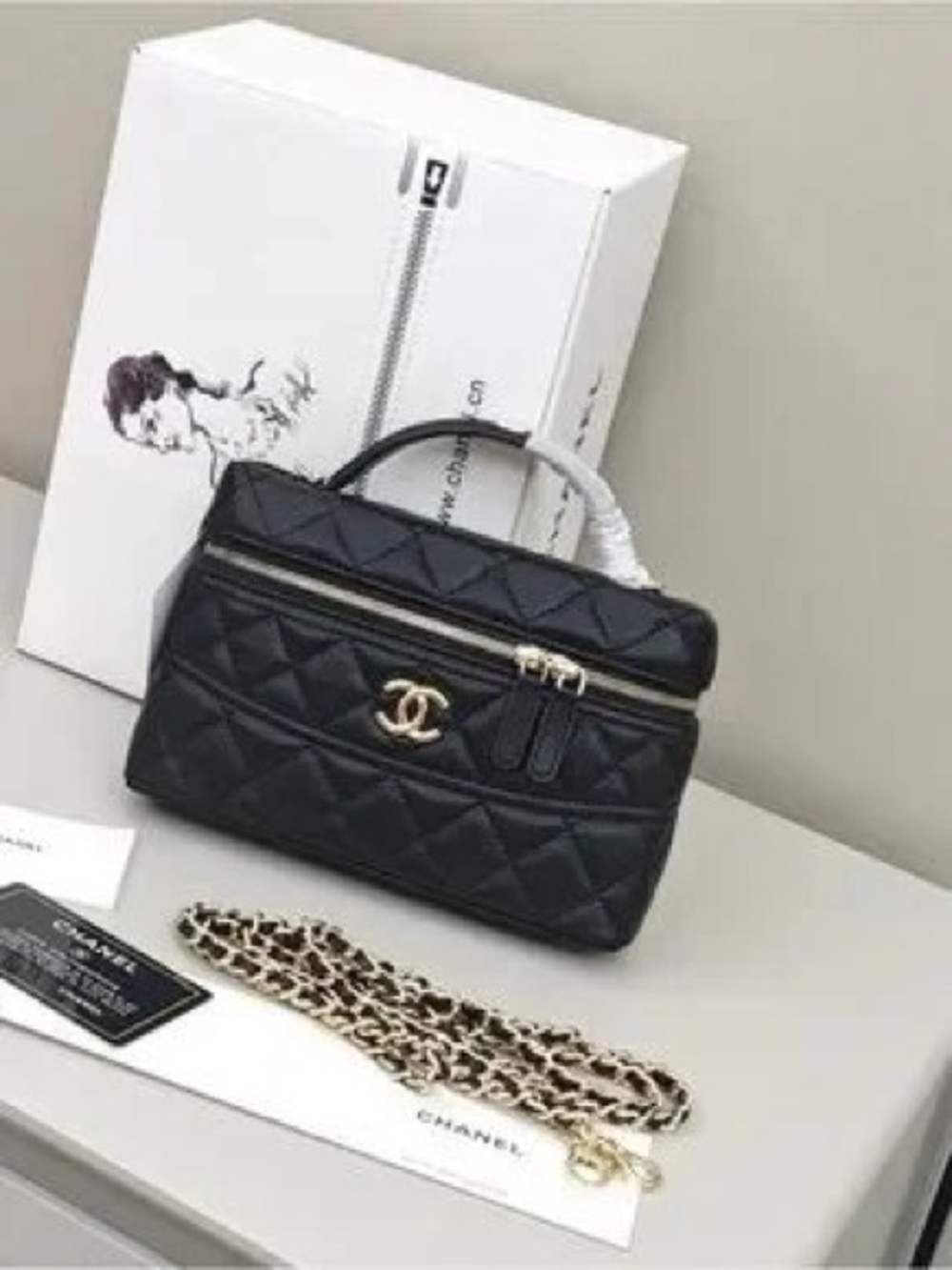 Chanel Quilted Caviar Leather Vanity Bag in Black